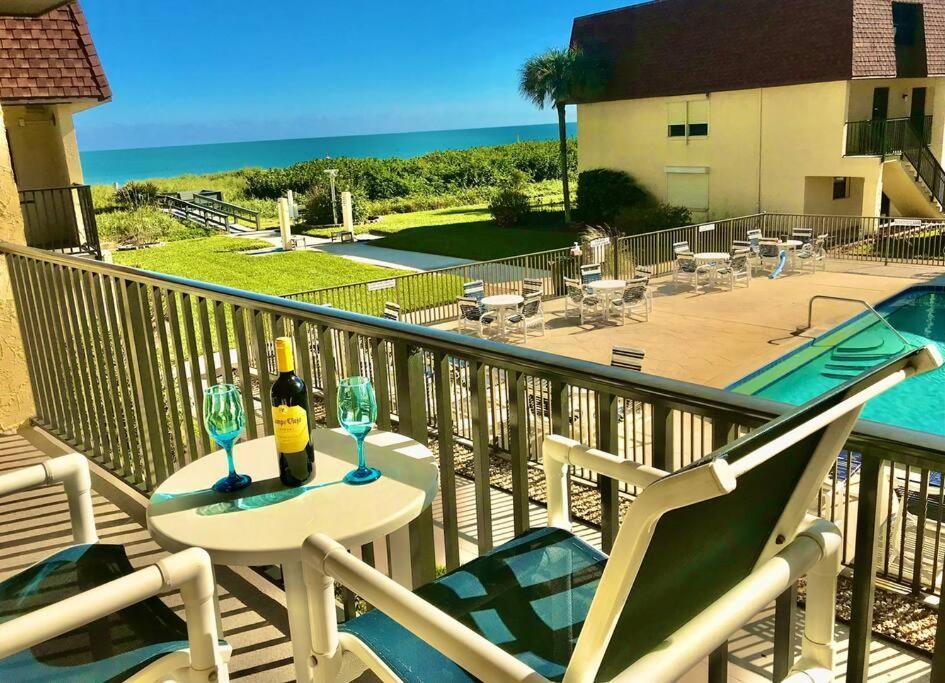 Condo By The Sea! Cocoa Beach Extérieur photo